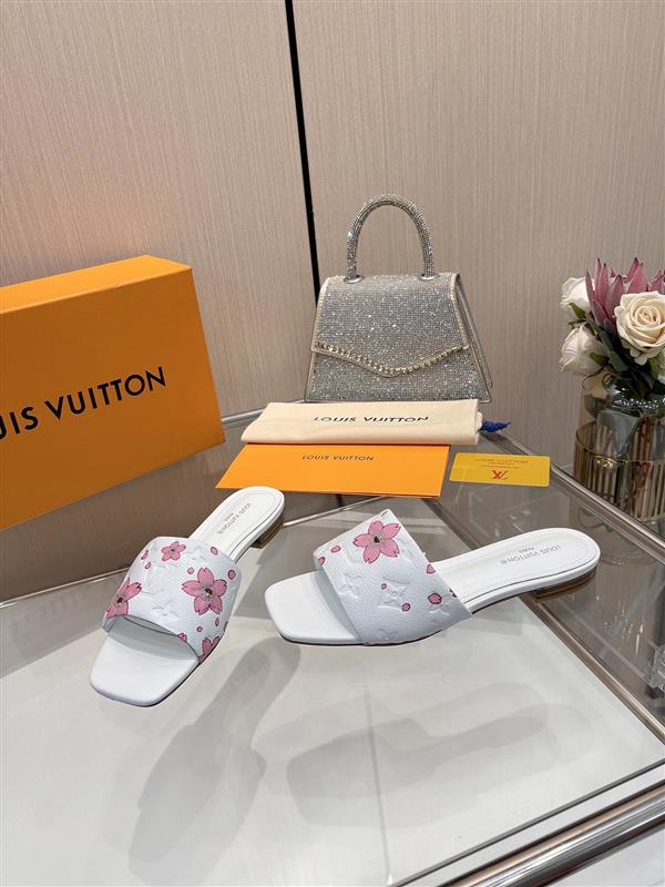 20251128184534624 270